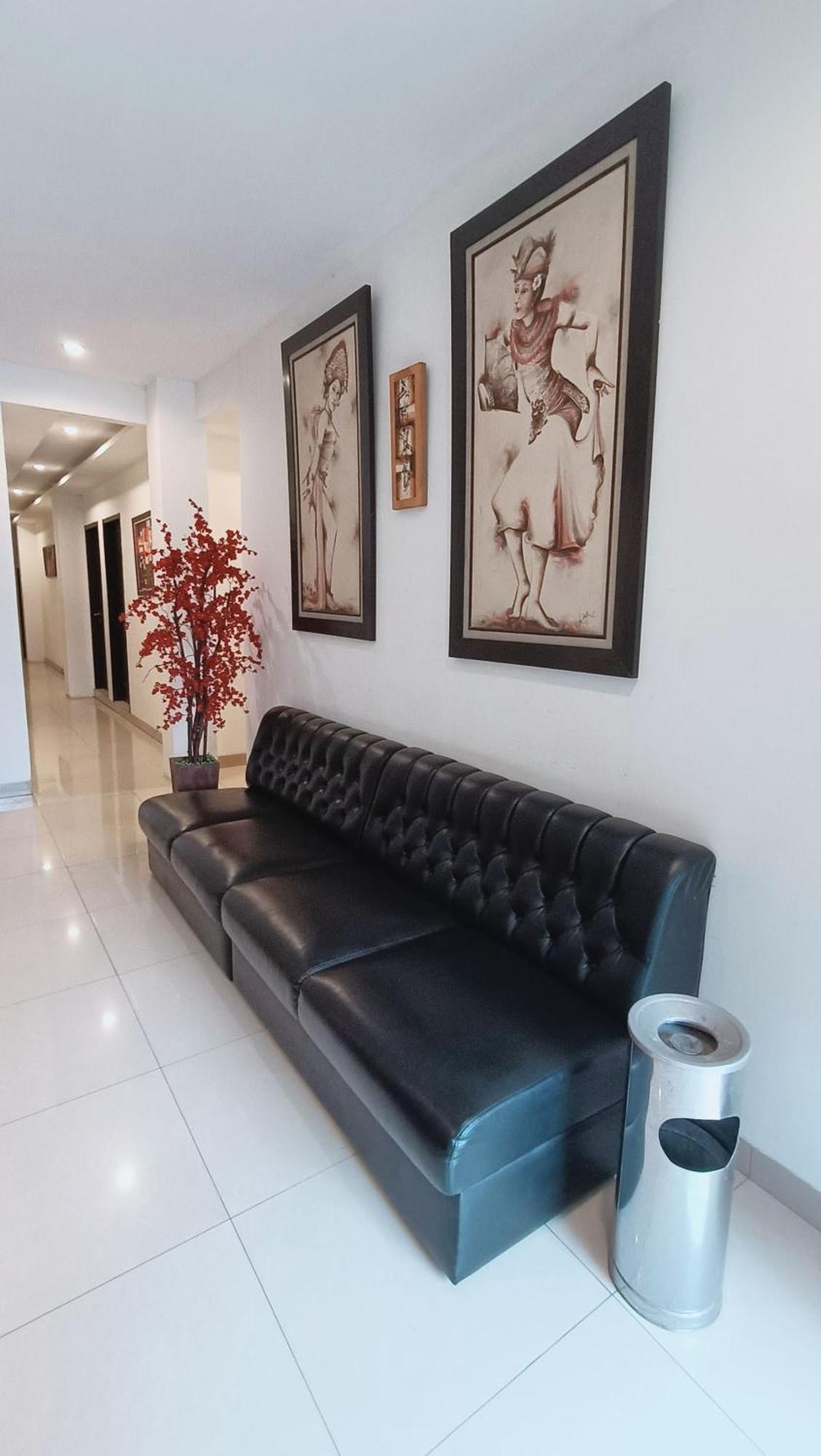VI Hotel Бандунг Екстер'єр фото